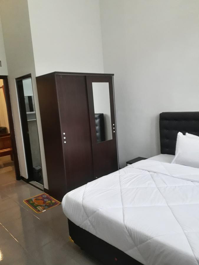 Banyu Homestay Баньюванги Экстерьер фото
