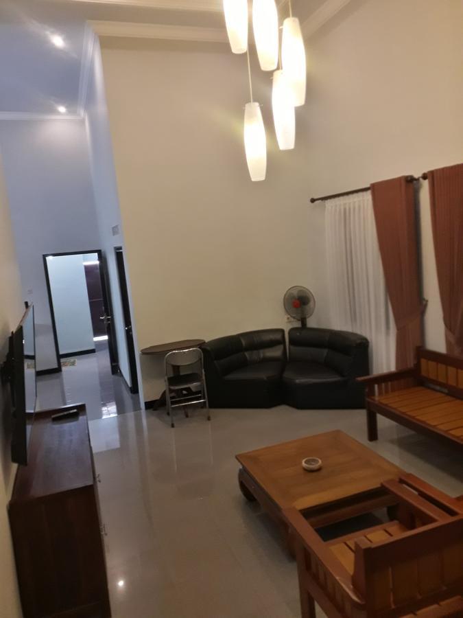 Banyu Homestay Баньюванги Экстерьер фото