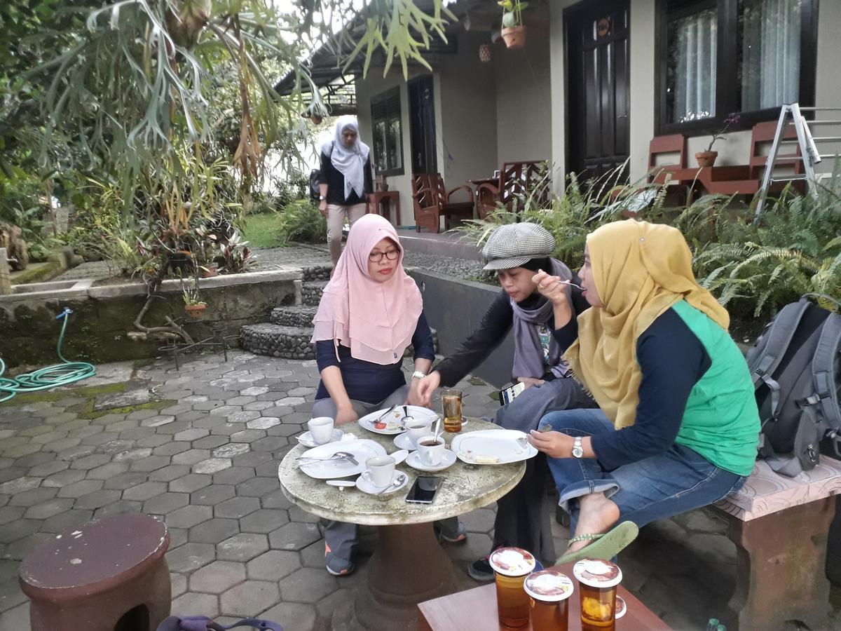 Banyu Homestay Баньюванги Экстерьер фото