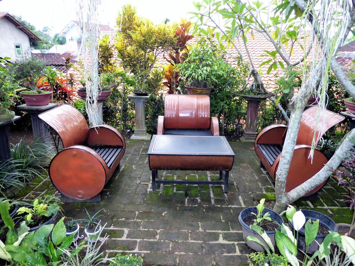 Banyu Homestay Баньюванги Экстерьер фото