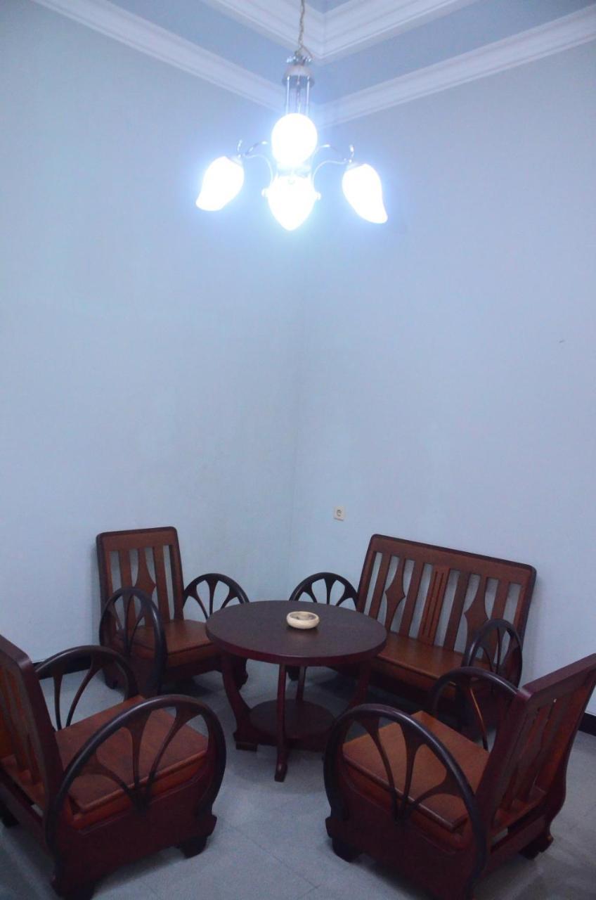 Banyu Homestay Баньюванги Экстерьер фото